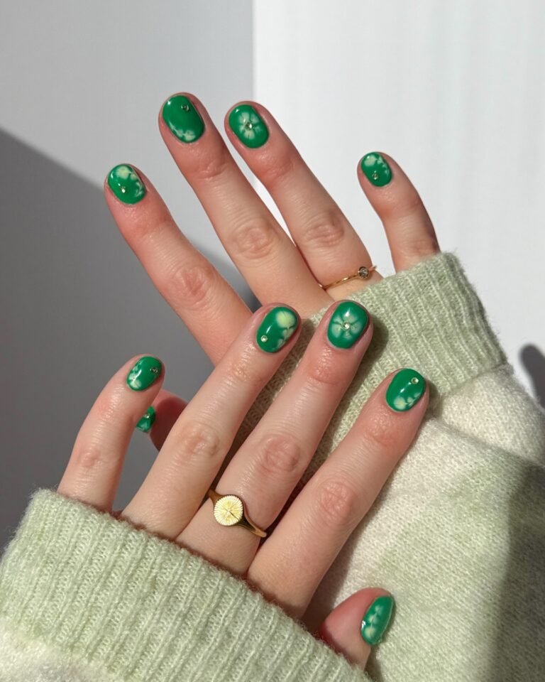 Green Spring Nails: Fresh and Trendy Nail Ideas for the Season