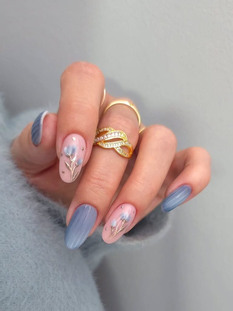 short red pink June nails with tulip design